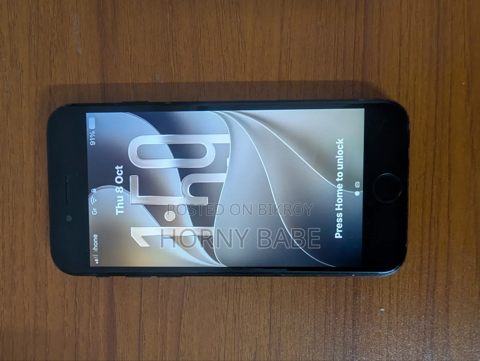 Apple iPhone SE (2020) 64 GB Black
