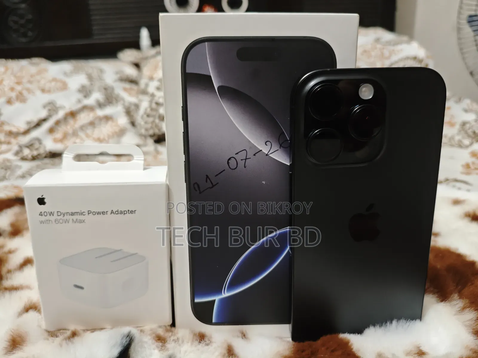 Apple iPhone 16 Pro 1 TB Black