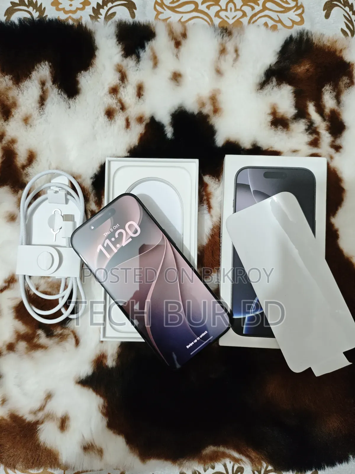 Apple iPhone 16 Pro 1 TB Black