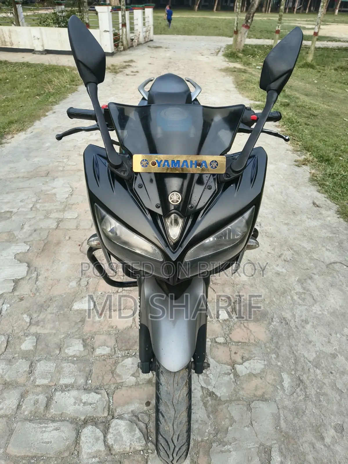 ইয়ামাহা ফেজার এফআই ভি২ ২০২৪ ব্ল্যাক