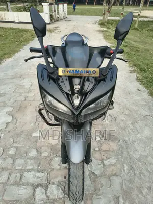 ইয়ামাহা ফেজার এফআই ভি২ ২০২৪ ব্ল্যাক