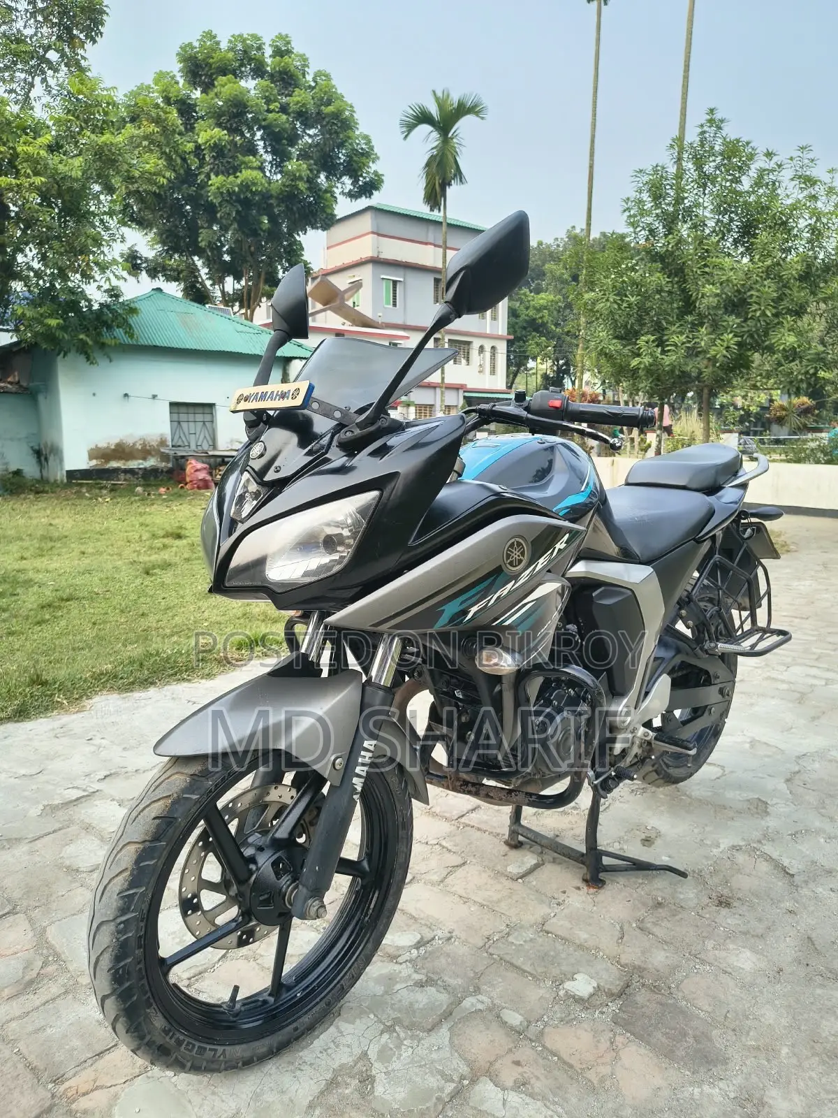 ইয়ামাহা ফেজার এফআই ভি২ ২০২৪ ব্ল্যাক