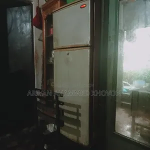 কিচেন ফ্রিজ
