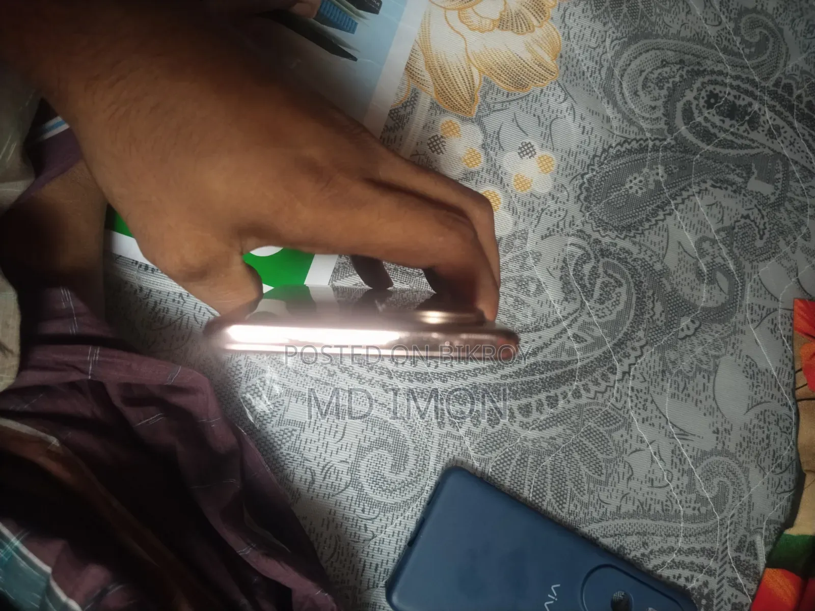 Vivo V40e 256 GB Rose Gold