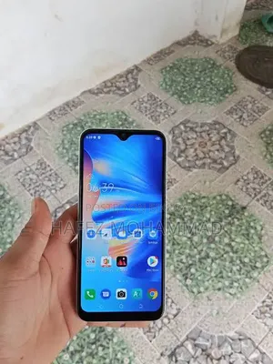 Tecno Spark Go 64 GB Blue