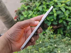 অপো এফ২১ প্রো ১২৮ জিবি অরেঞ্জ