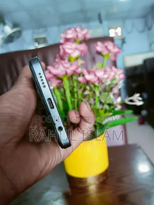 ভিভো ওয়াই৩৬ ৫জি ২৫৬ জিবি কালো