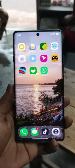 টেকনো ক্যামন ৪০ প্রো ৪জি ২৫৬ জিবি সিলভার