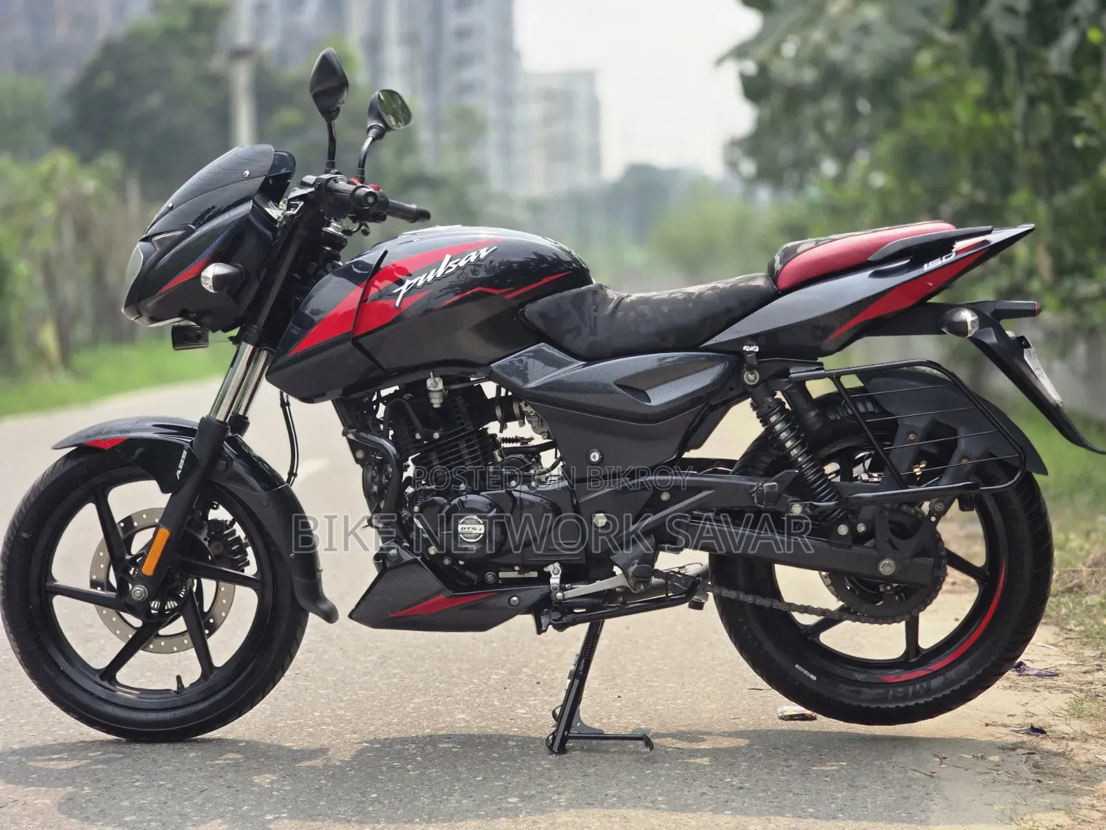 New Bajaj Pulsar 150 2025 Black