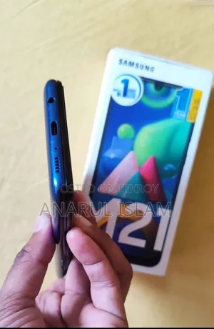 Samsung Galaxy M21 128 GB Blue
