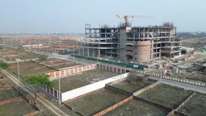 Exclusive 3+3=6 Katha South Facing Plot at Block-N