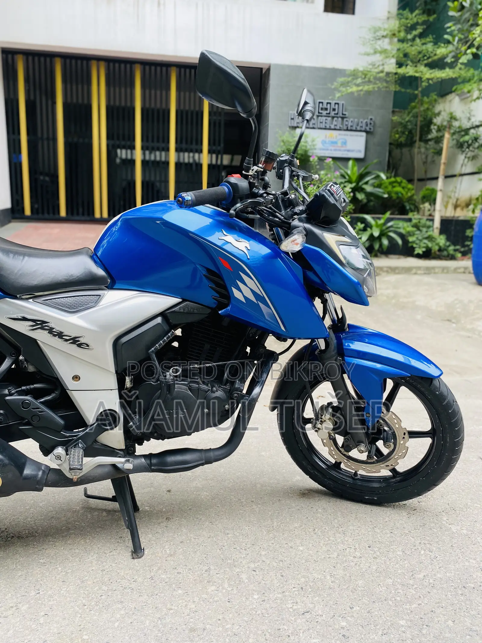 টিভিএস আপ্যাচি আরটিআর ১৬০ ৪ভি ২০২৬ ব্লু