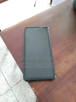 Vivo Y16 64 GB Yellow