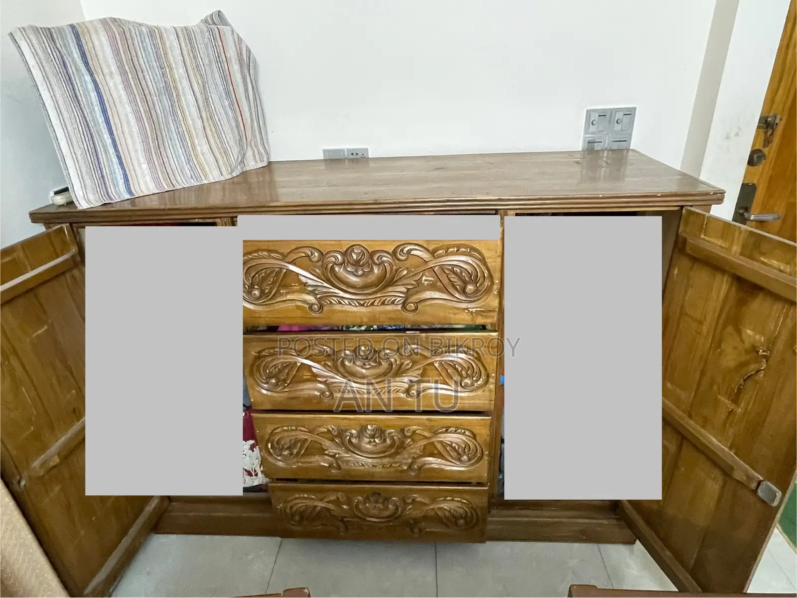 Original Large Solid Akashmoni Wood Carved Wardrobe