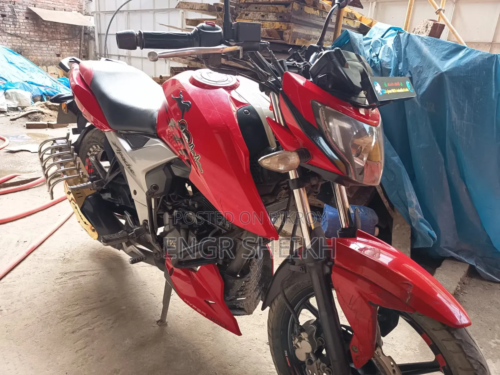 TVS Apache RTR 160 4V 2019 Red