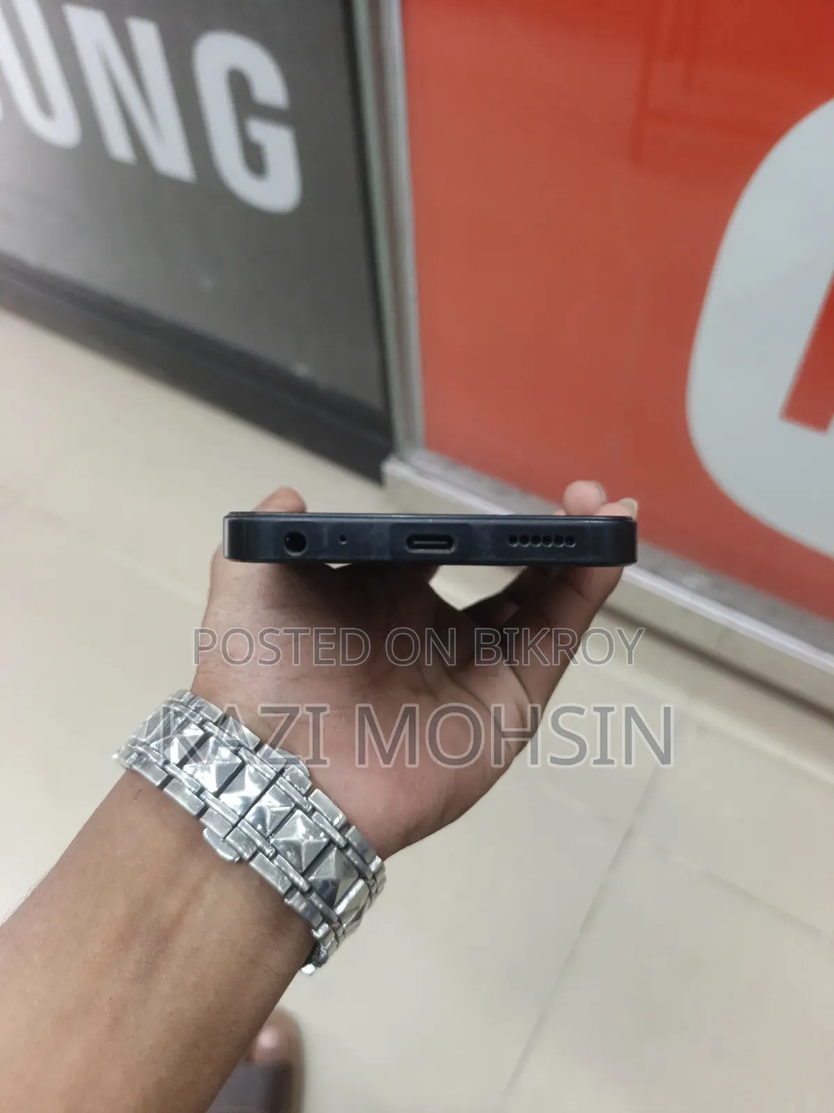 Symphony ATOM 5 64 GB Black