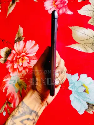 Apple iPhone 11 64 GB Black