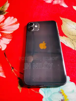 Apple iPhone 11 64 GB Black