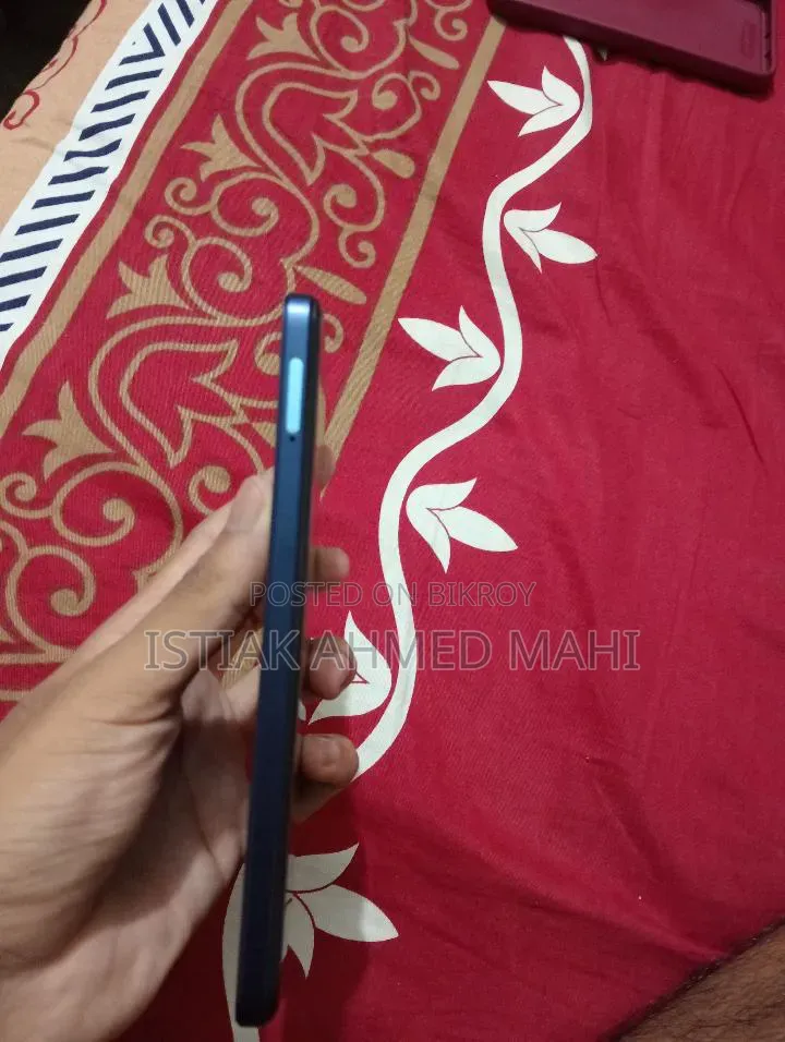অপো এ১৭কে ৬৪ জিবি ব্লু