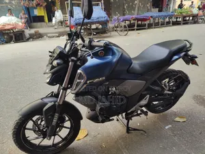 ইয়ামাহা এফজেডএস ভি৩ ২০২১ ব্লু