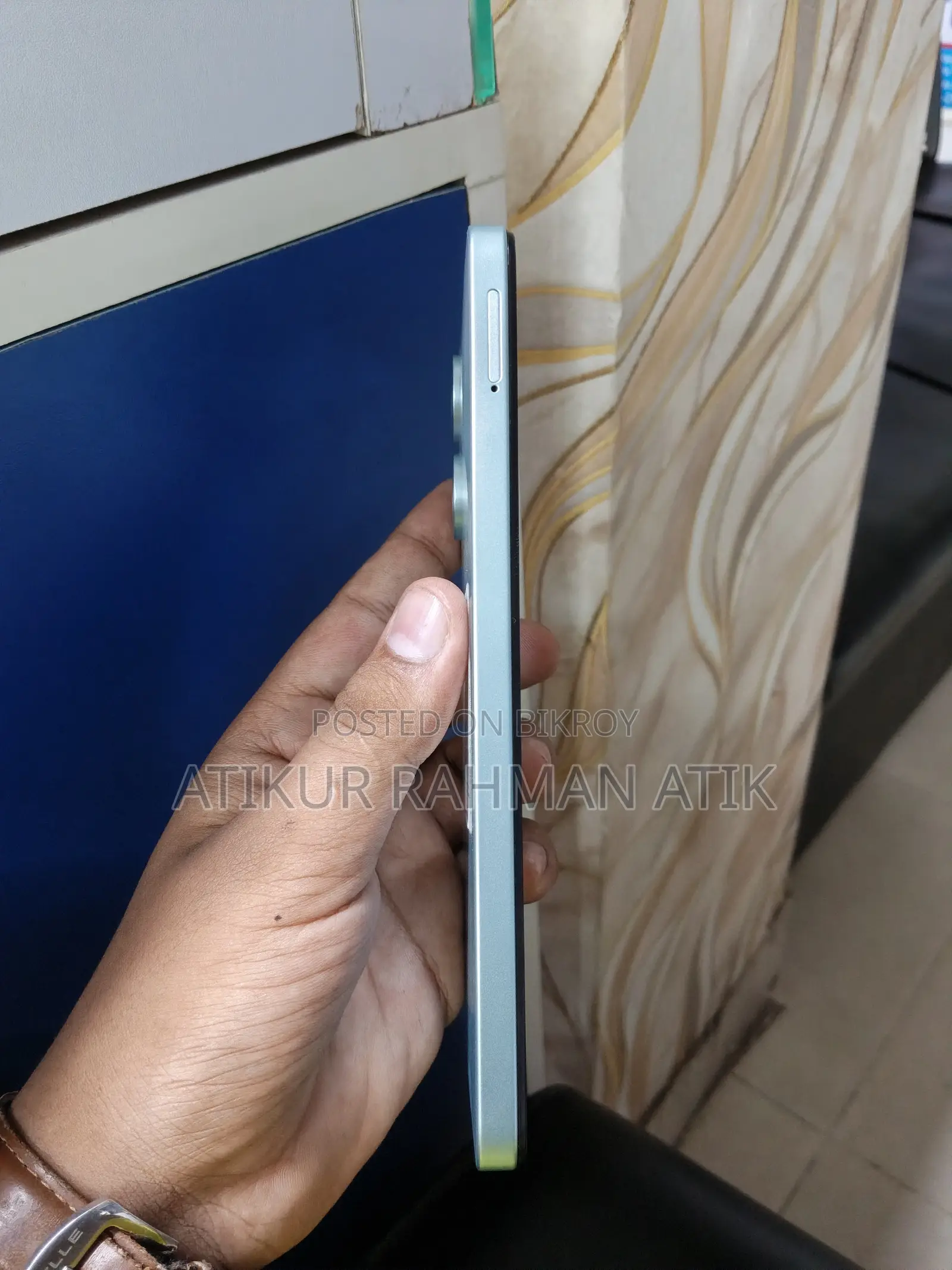 মোবাইল ফোন ১২৮ জিবি ব্রোঞ্জ