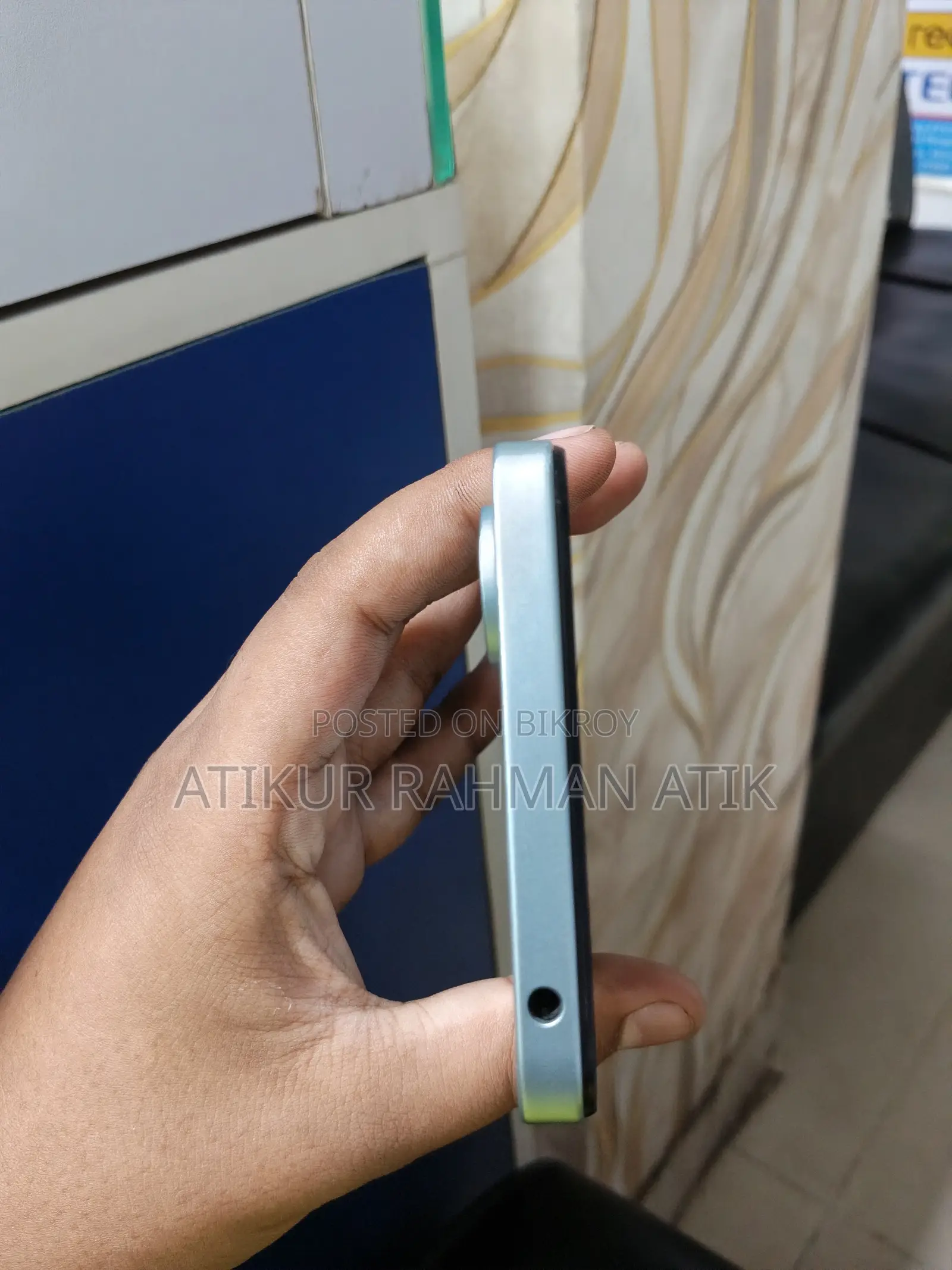 মোবাইল ফোন ১২৮ জিবি ব্রোঞ্জ