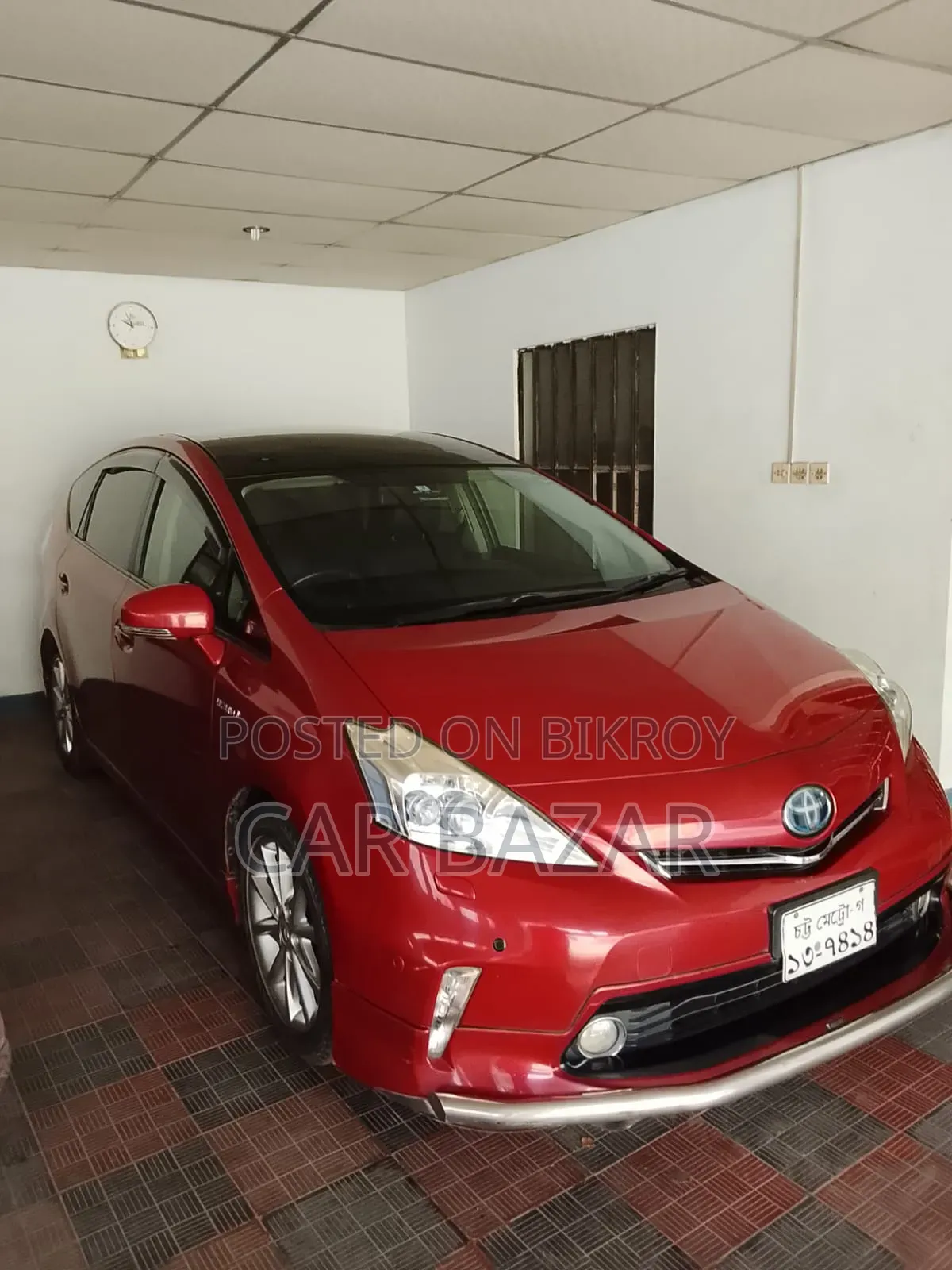 Toyota Prius 2013 Red