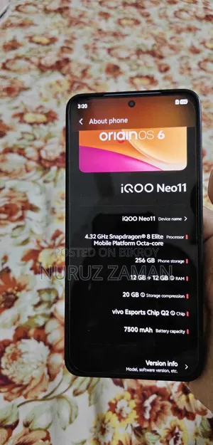 New iQOO 11 256 GB Blue