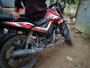 TVS Metro Plus 2018 Red