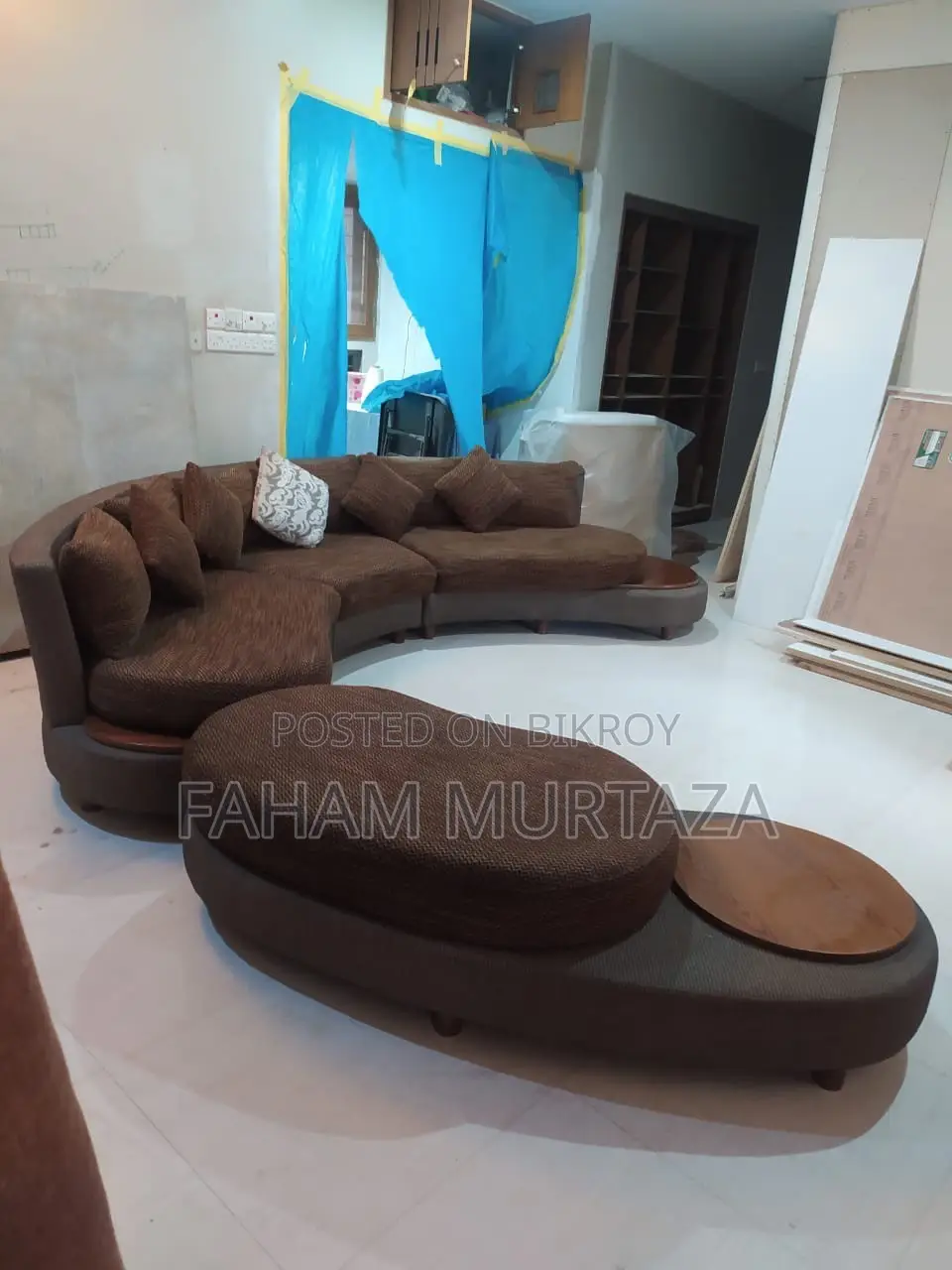 Hatil 5 Seater + Divan