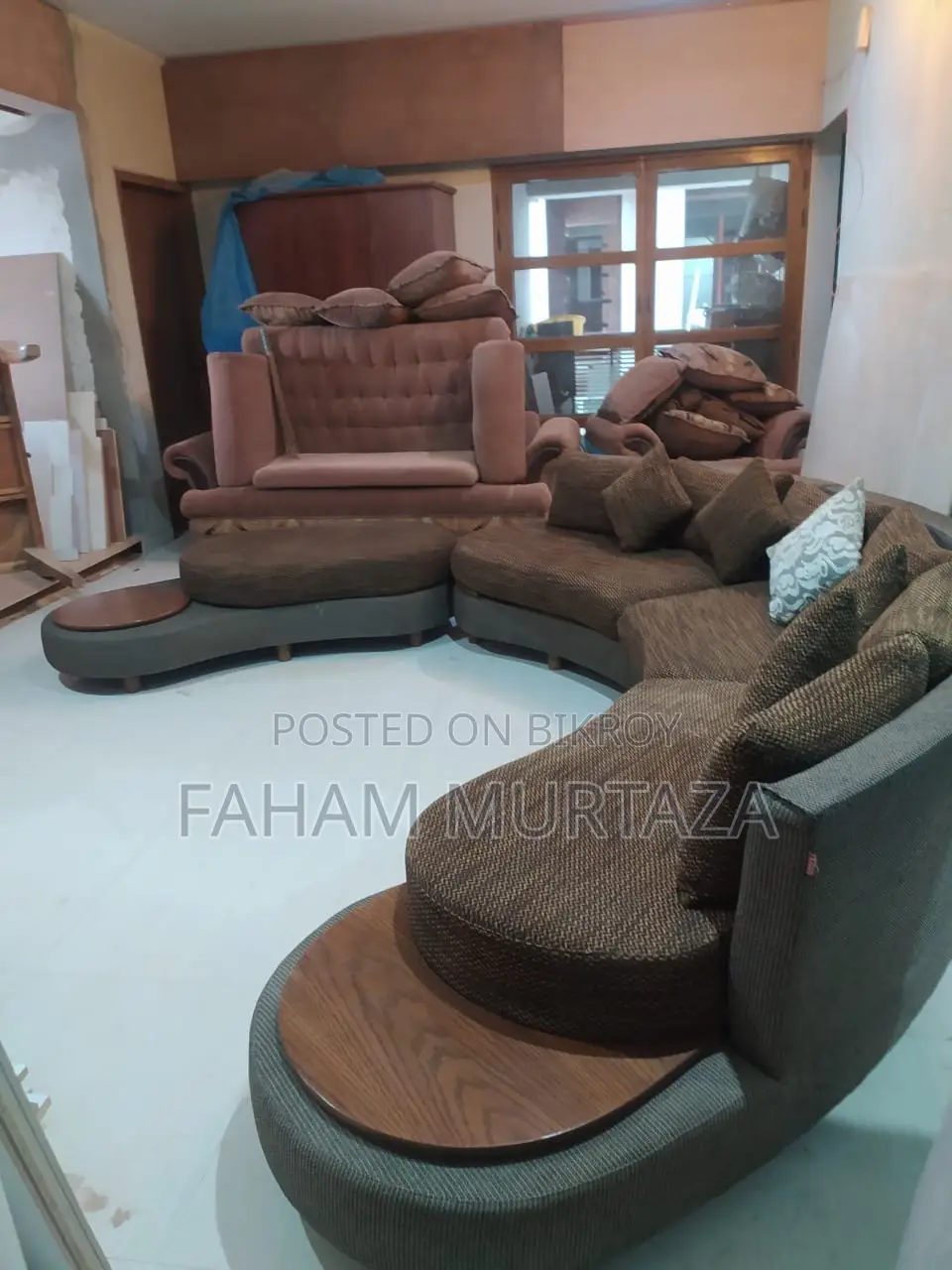 Hatil 5 Seater + Divan