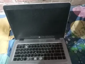 Laptop HP EliteBook 840 G3 4GB Intel Core i3 HDD 128GB