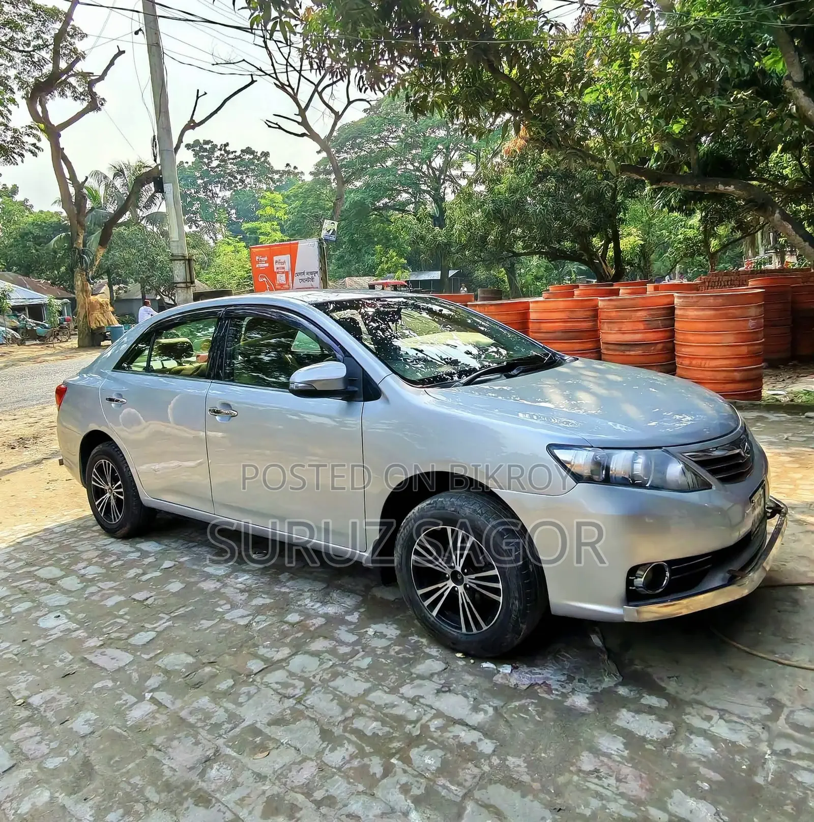 টয়োটা অ্যালিওন ২০১৪ পার্ল