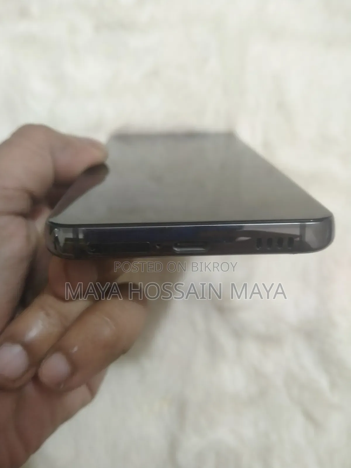 স্যামসাং গ্যালাক্সি এস২১ ৫জি ১২৮ জিবি ব্ল্যাক