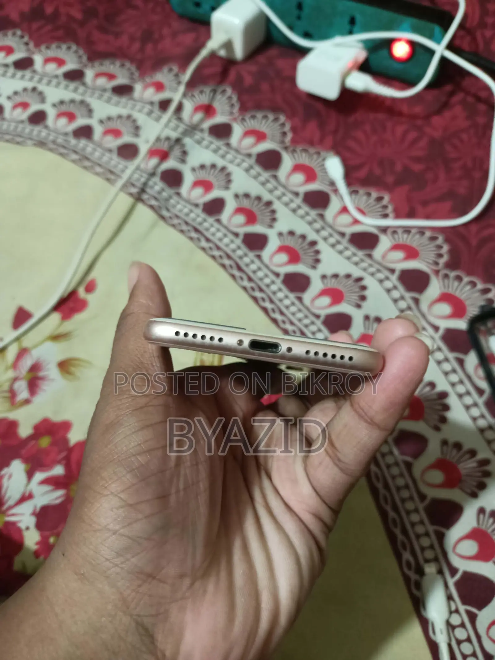 Apple iPhone 8 128 GB Gold