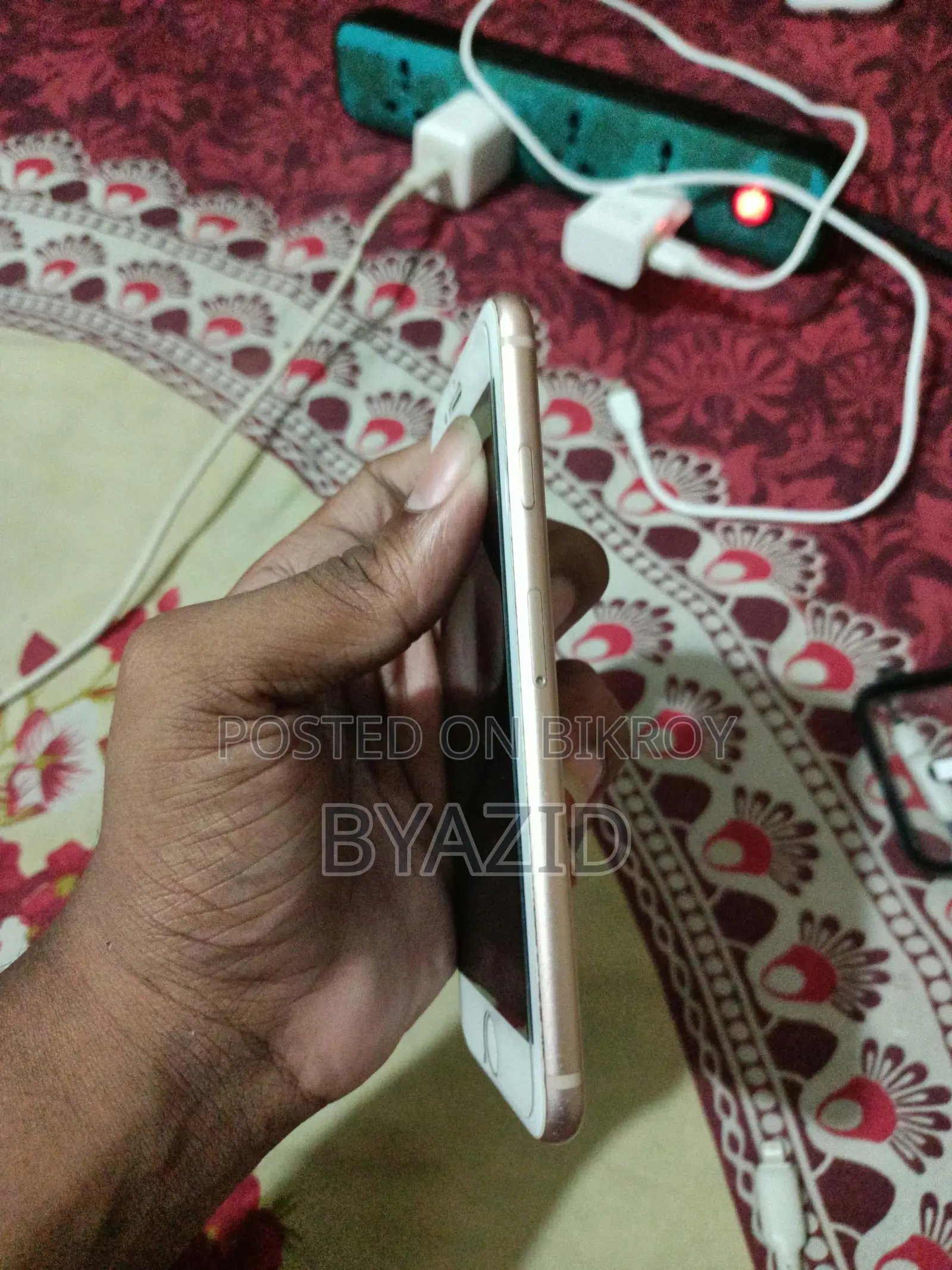 Apple iPhone 8 128 GB Gold