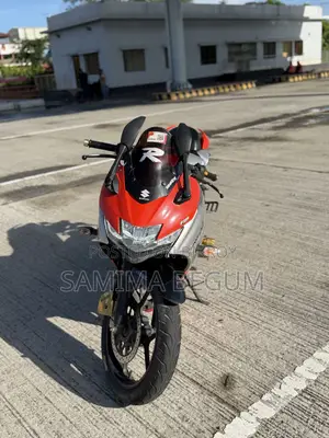 Suzuki Gixxer SF 2023 Orange