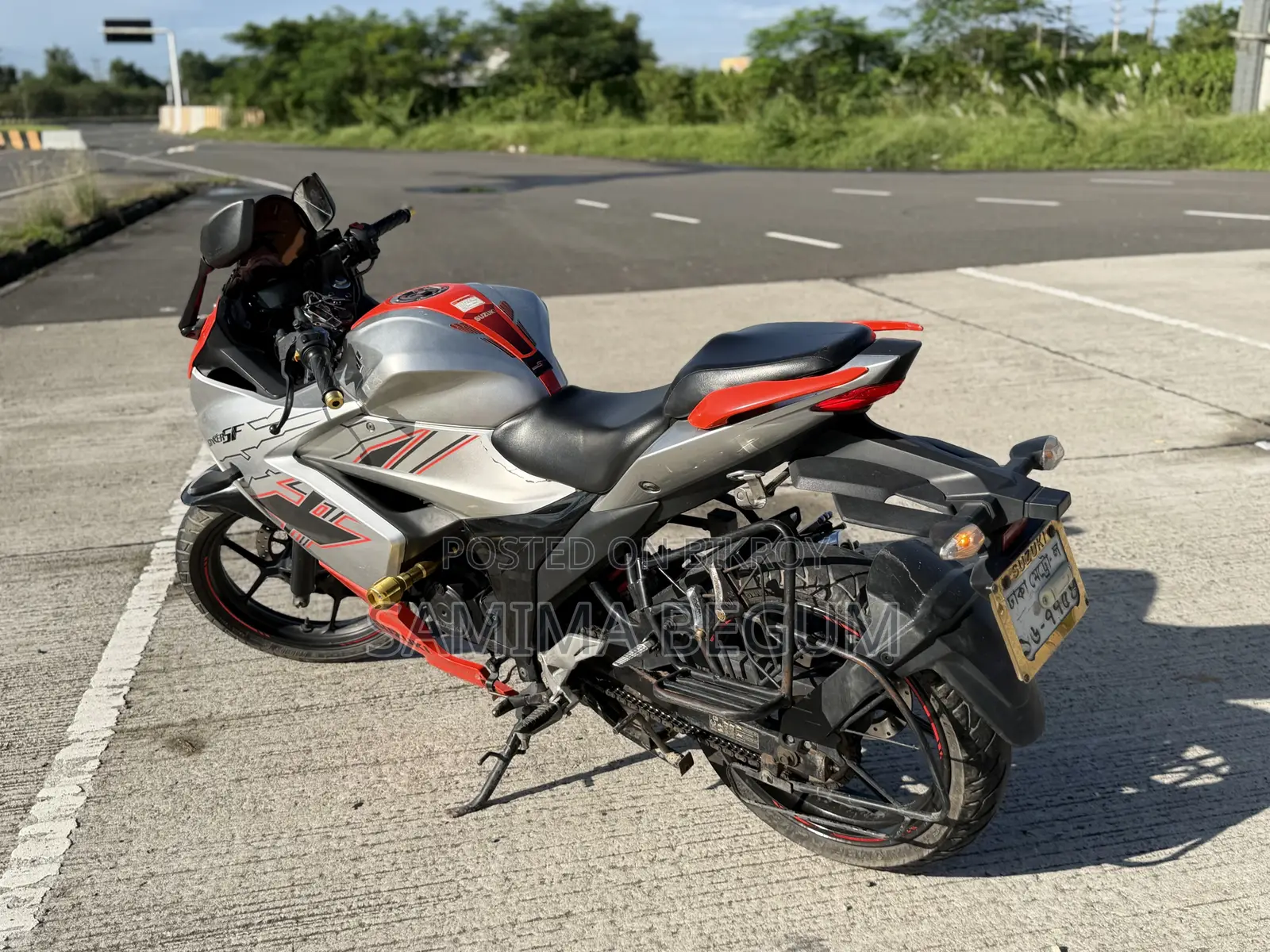 Suzuki Gixxer SF 2023 Orange