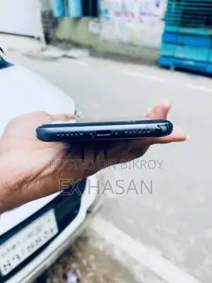 অ্যাপল আইফোন ১১ ৬৪ জিবি ব্ল্যাক