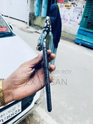 অ্যাপল আইফোন ১১ ৬৪ জিবি ব্ল্যাক