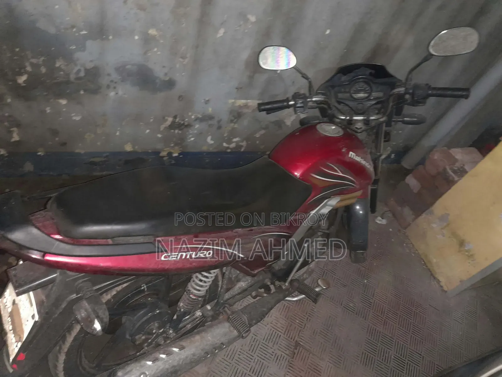 Mahindra Centuro 2016 Red