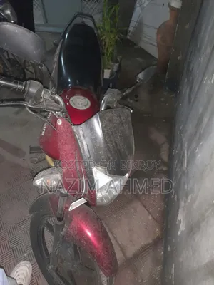 Mahindra Centuro 2016 Red