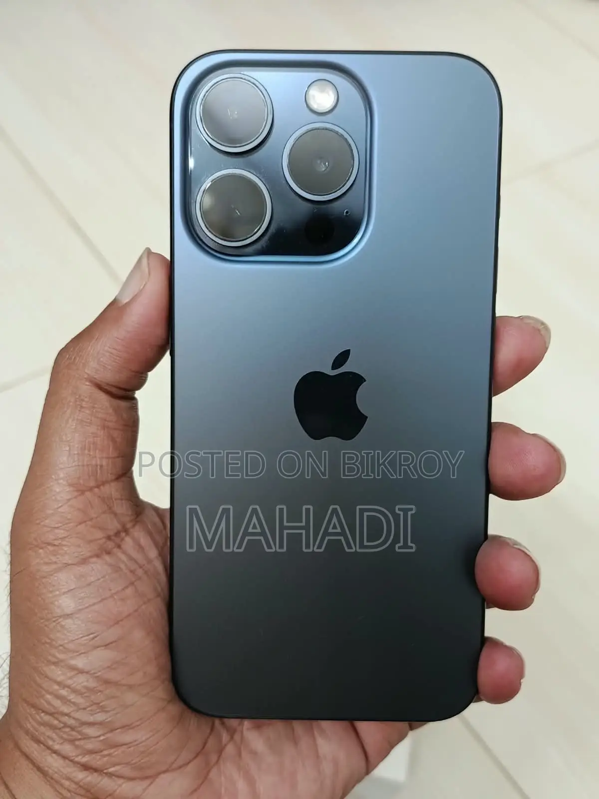 অ্যাপল আইফোন ১৫ প্রো ২৫৬ জিবি ব্লু