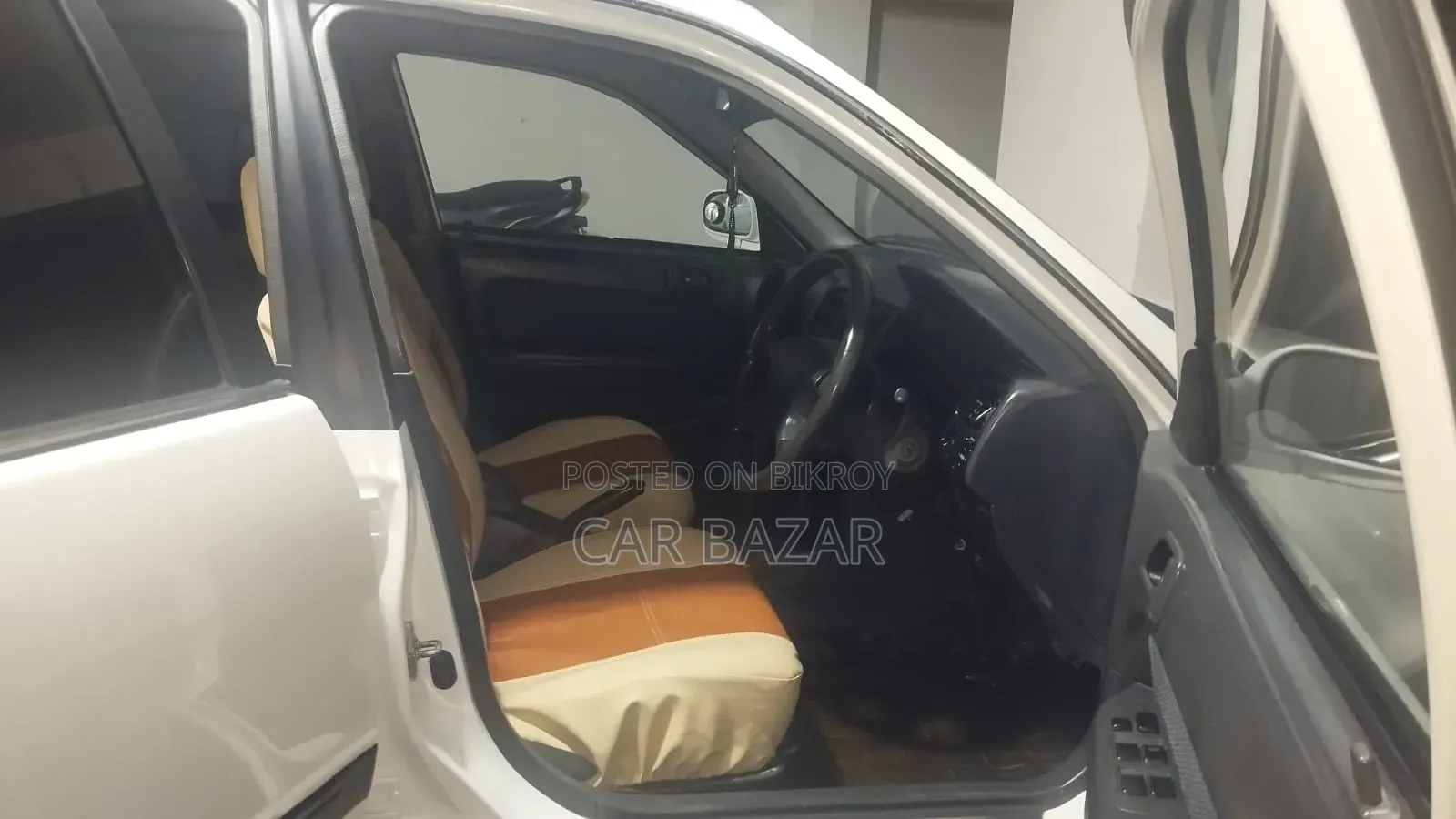 Toyota Corolla Sedan Automatic 1996 White