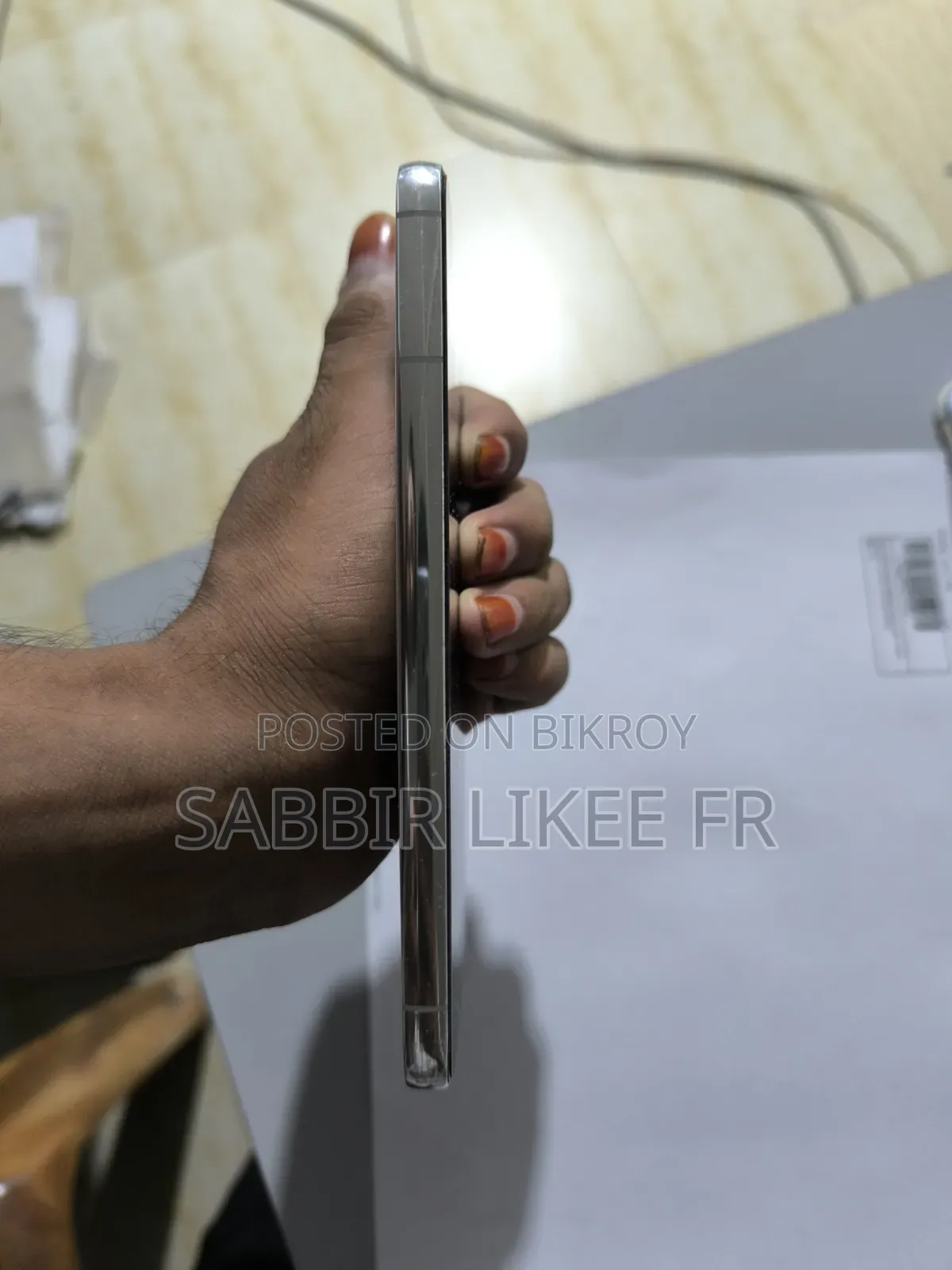 স্যামসাং গ্যালাক্সি এস২২+ ৫জি ১২৮ জিবি রূপালী