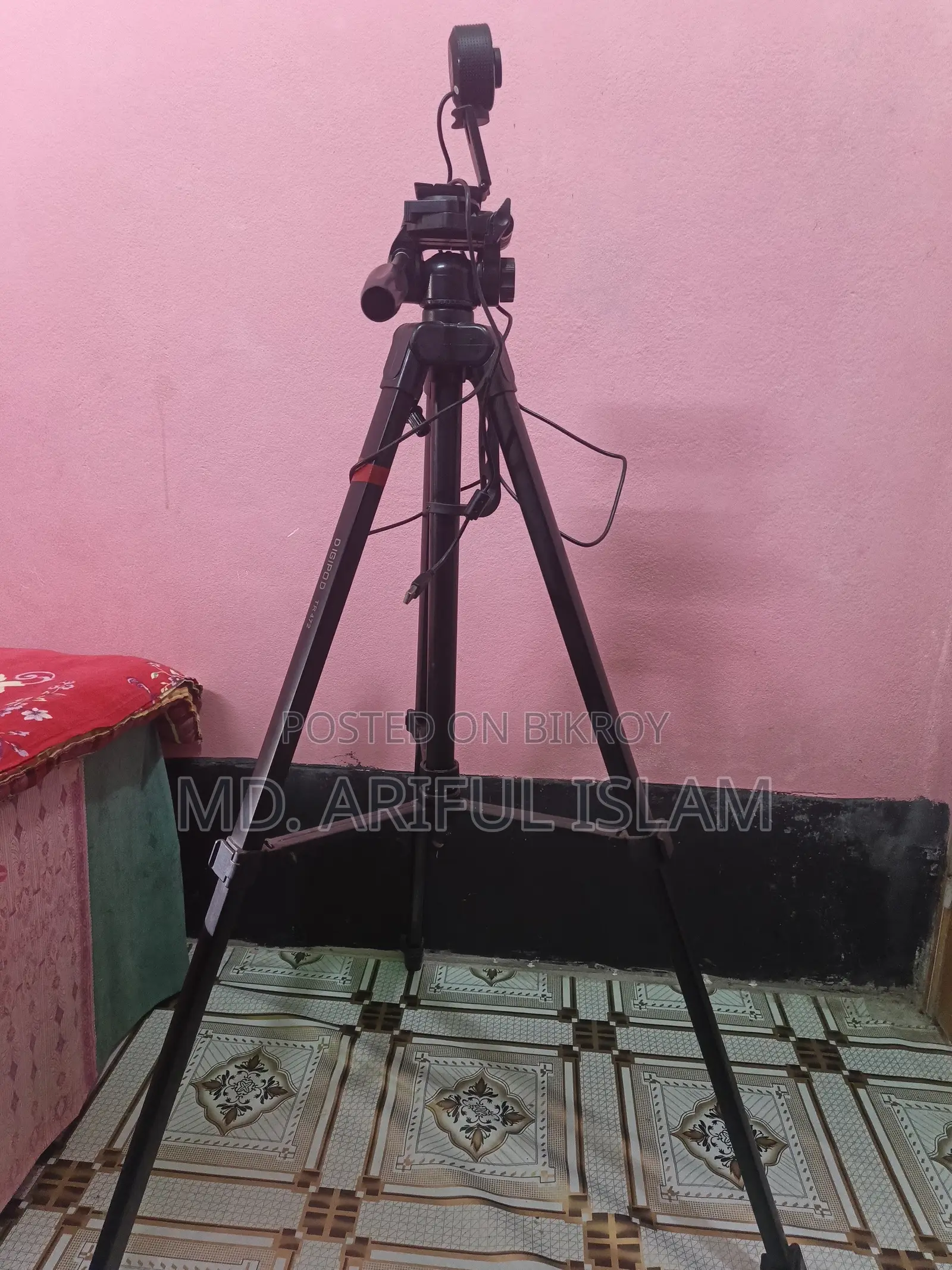 Canon Kiss X9 Used Camera