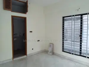 3-Bedroom Apartment in Basundhara for sale