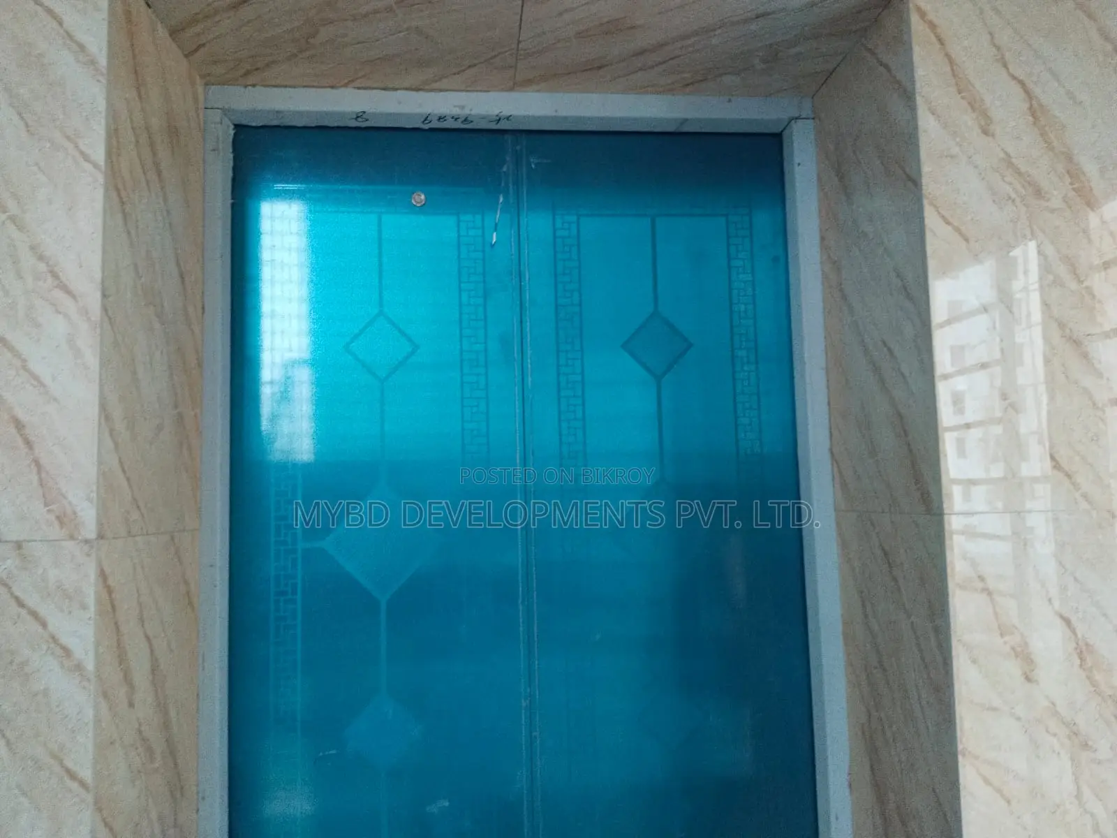 3-Bedroom Apartment in Basundhara for sale