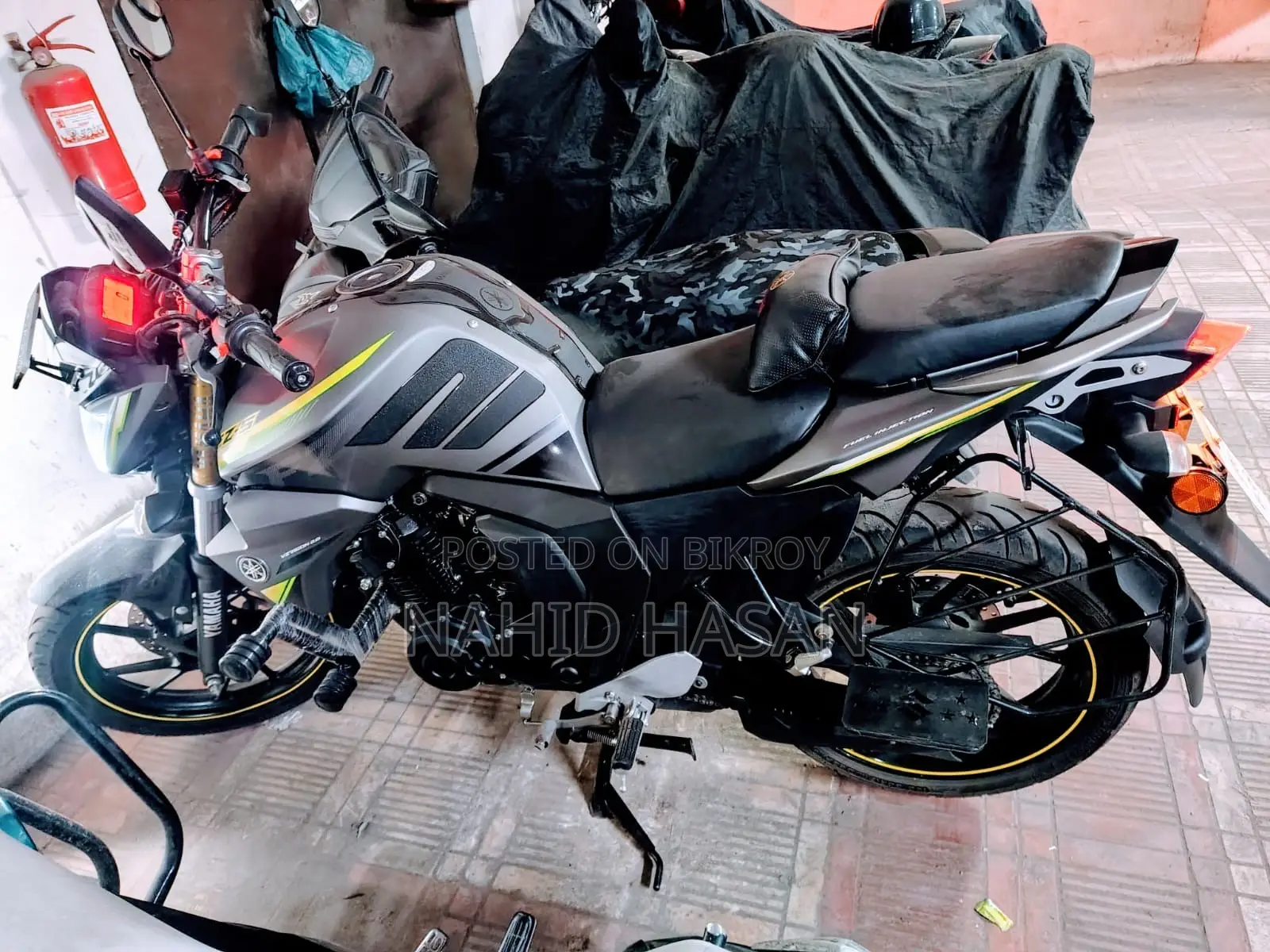 ইয়ামাহা এফজেডএস ভি২ ২০২৬ রূপালি