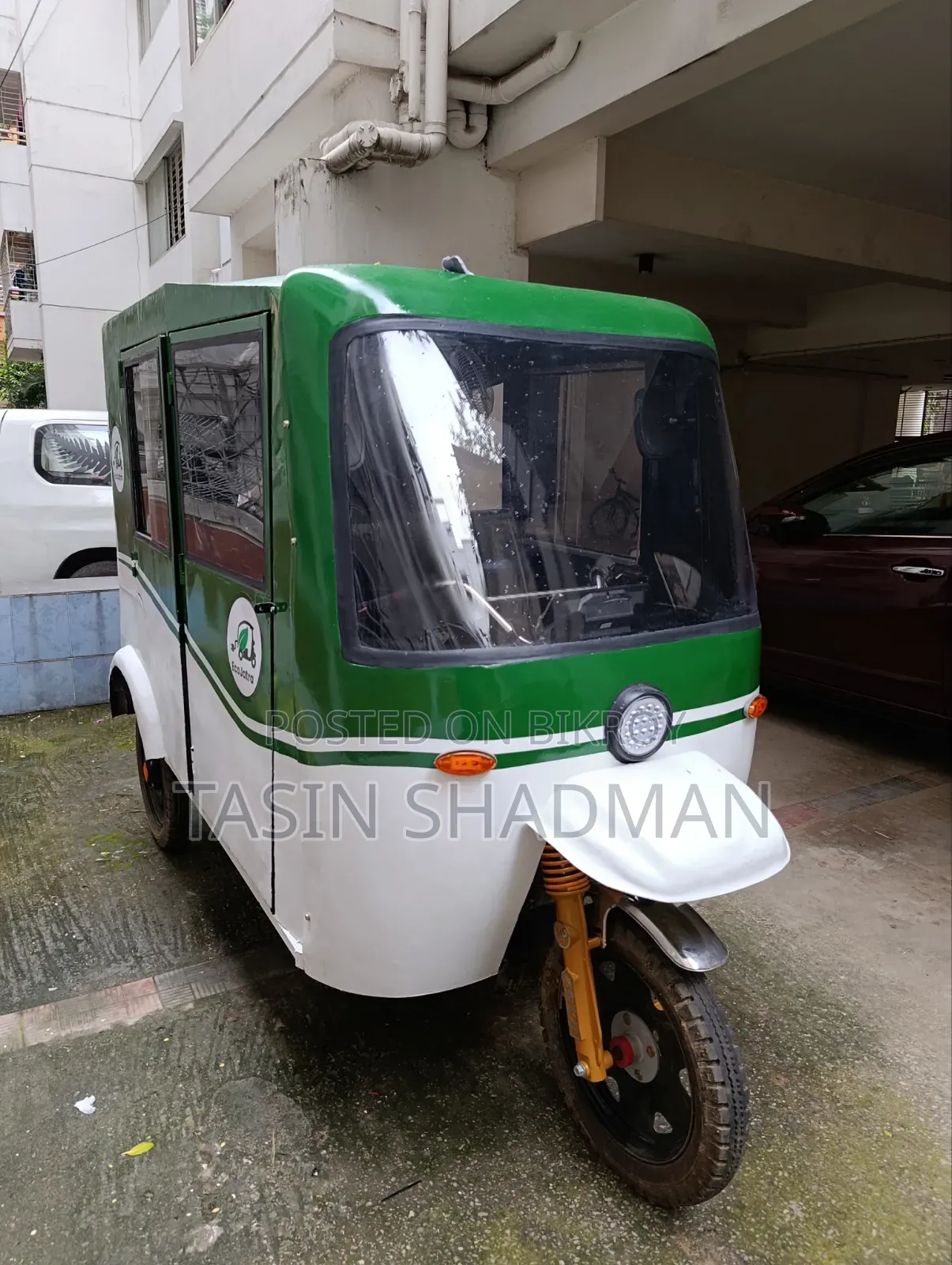বিক্রির জন্য অটো রিকশা